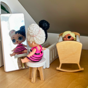 Puppenhausmöbel Schlafzimmer, für Puppenhäuser bis zu 20 cm